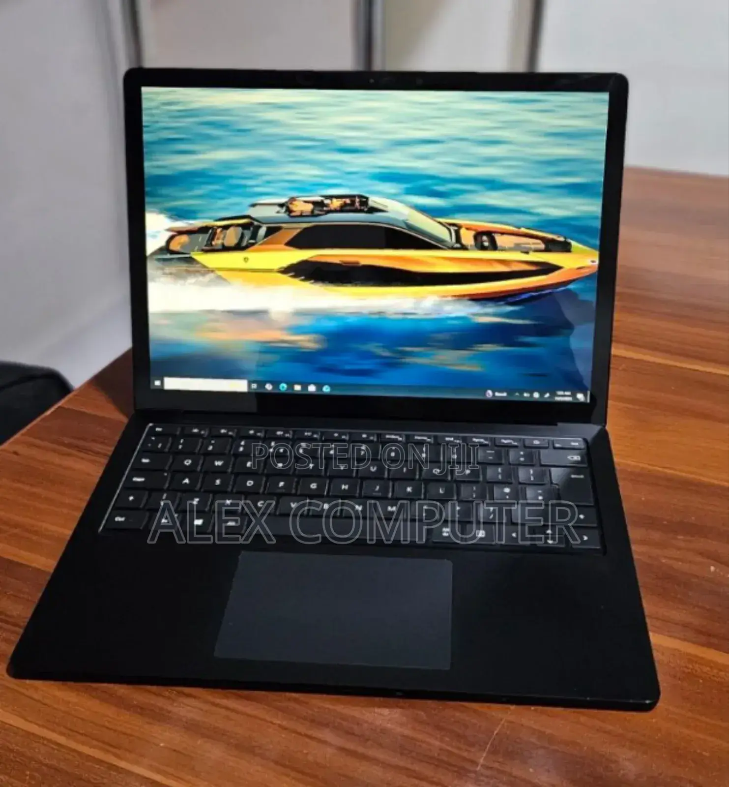 New Laptop Microsoft Surface Laptop 5 16GB Intel Core I7 SSD 256GB