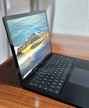 New Laptop Microsoft Surface Laptop 5 16GB Intel Core I7 SSD 256GB