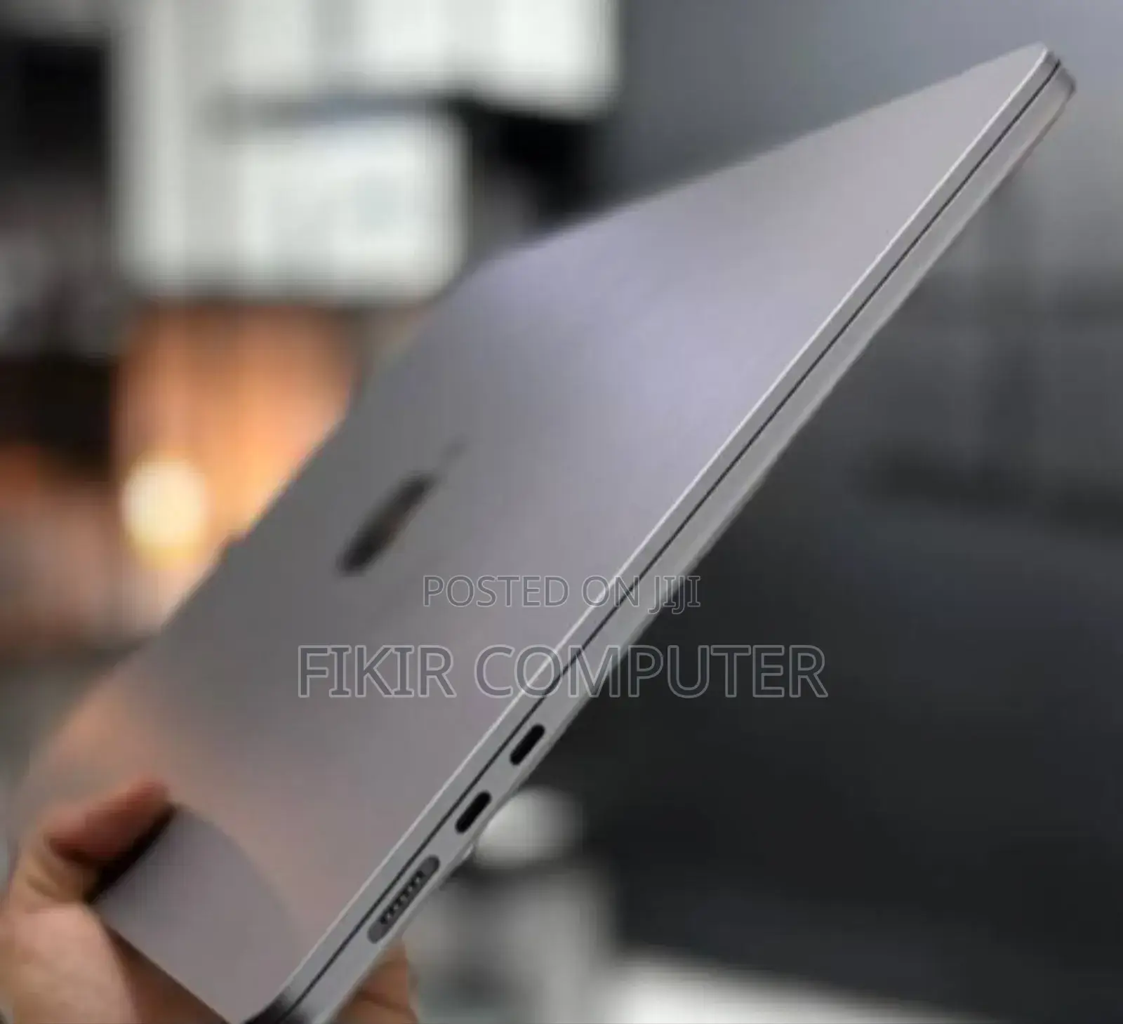 New Laptop Apple MacBook Air 2024 M3 15-Inch 8GB Apple M3 SSD 256GB