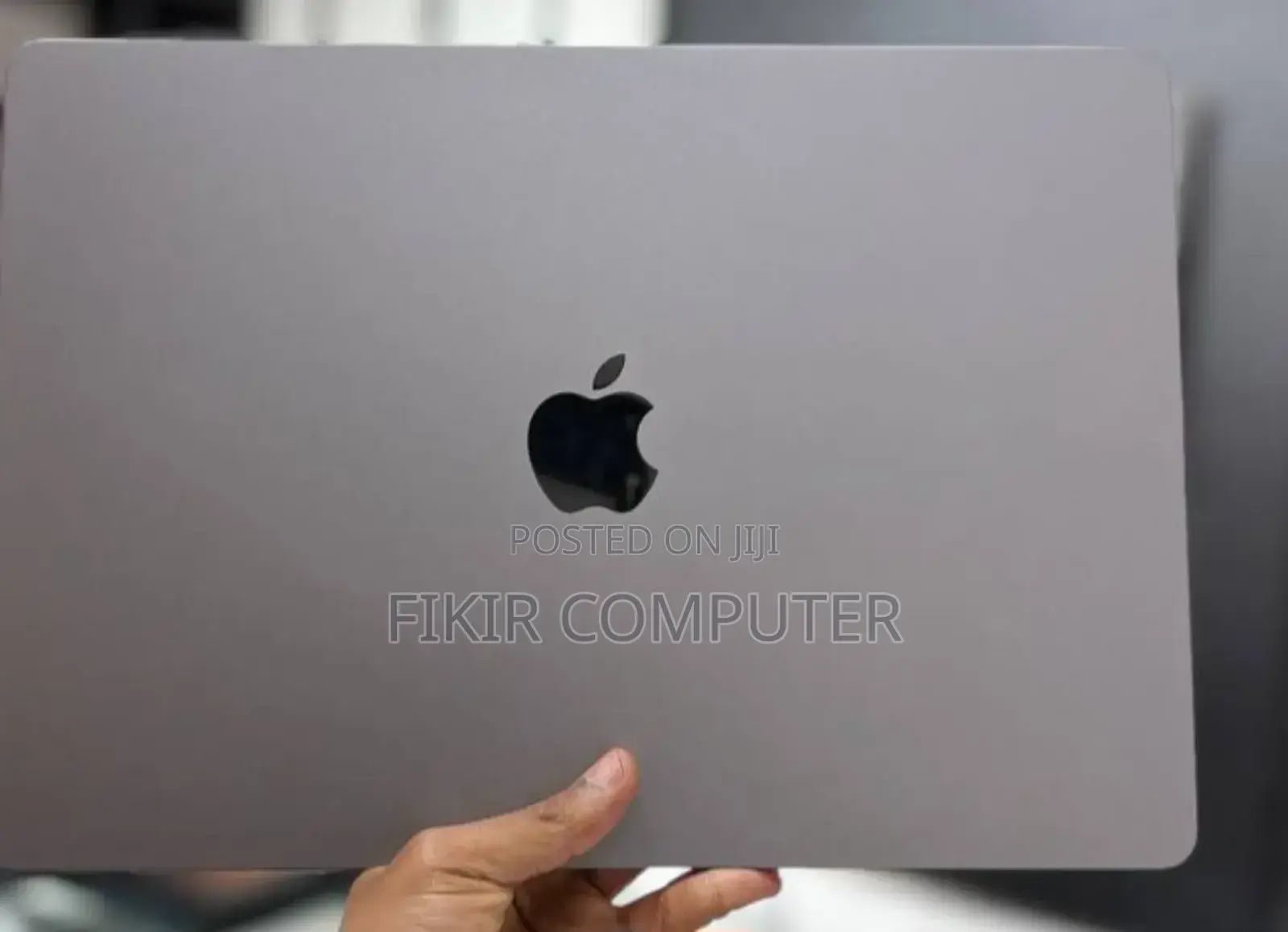 New Laptop Apple MacBook Air 2024 M3 15-Inch 8GB Apple M3 SSD 256GB