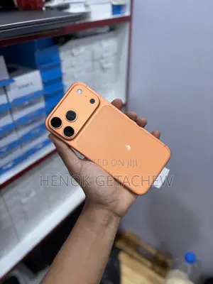 Photo - New Apple iPhone 17 Pro Max 256 GB Orange