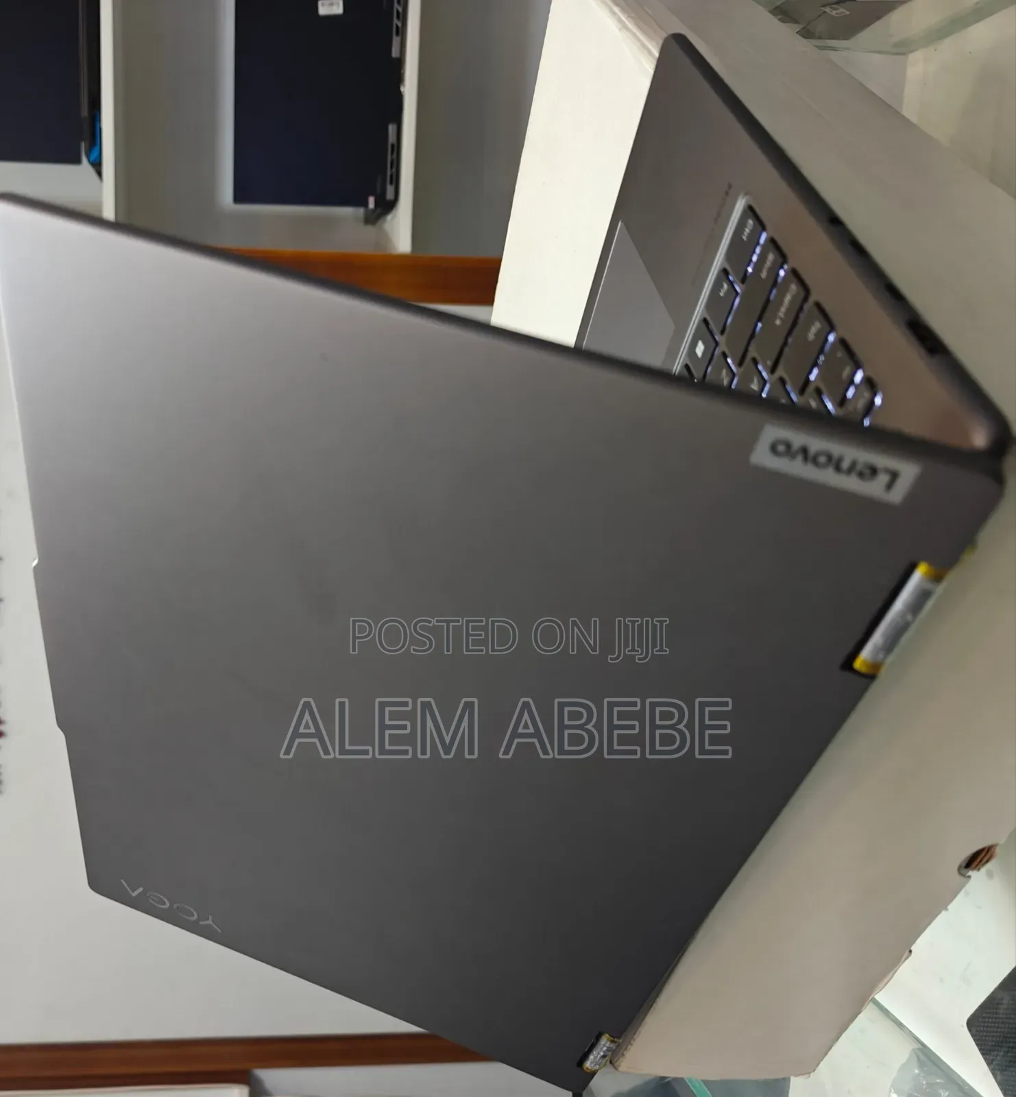 New Laptop Lenovo Yoga 7 15ITL5 16GB Intel Core I7 SSD 512GB