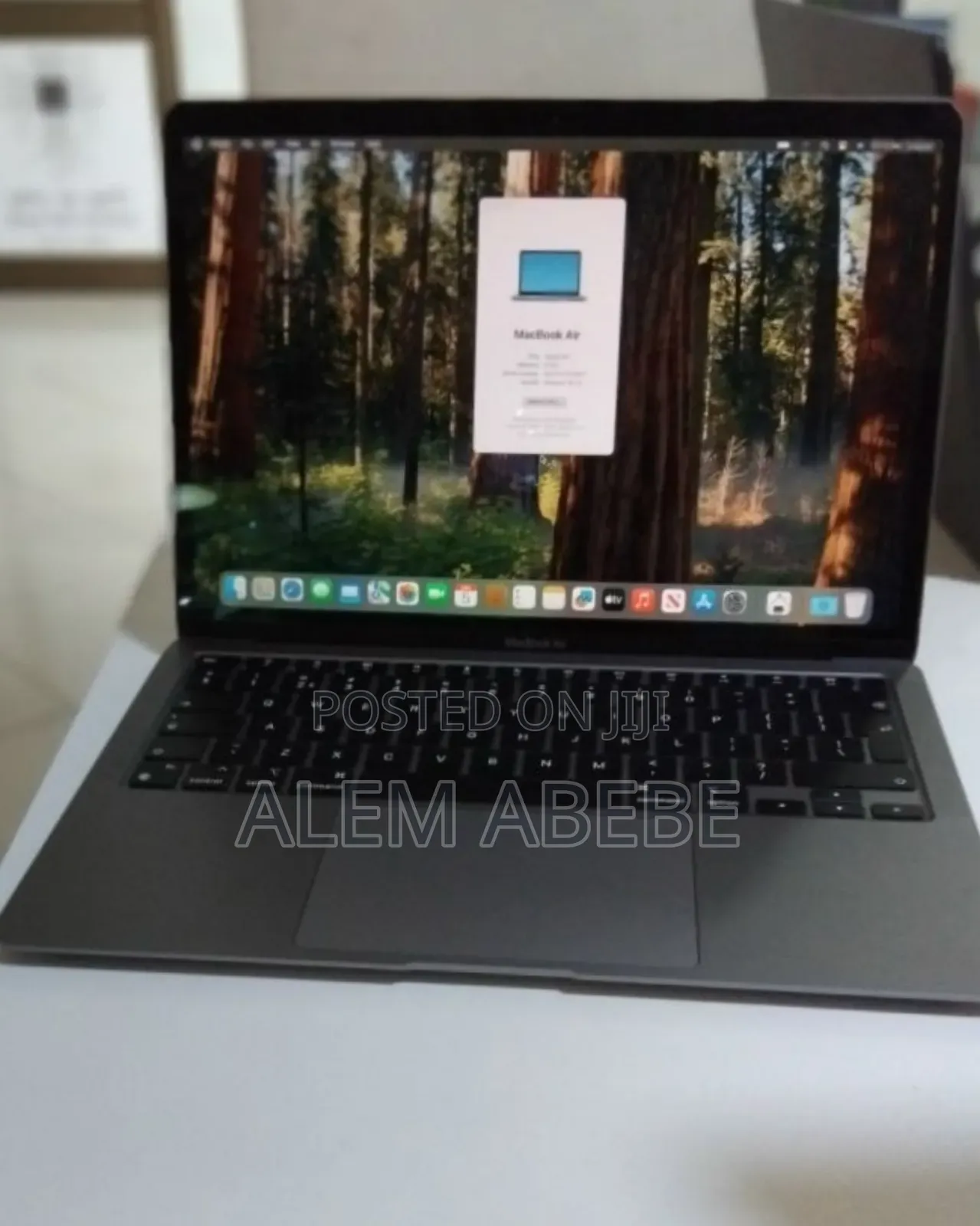 New Laptop Apple MacBook Air 2020 M1 8GB Apple M1 SSD 256GB