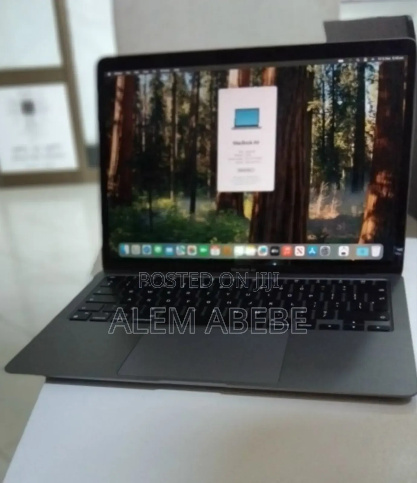 New Laptop Apple MacBook Air 2020 M1 8GB Apple M1 SSD 256GB