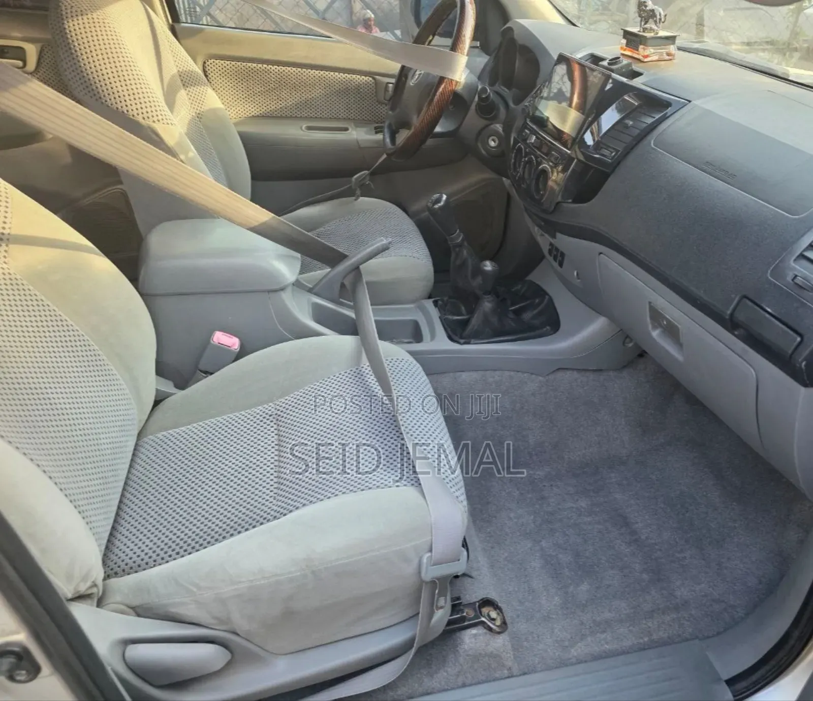 Toyota Hilux 2009 Silver