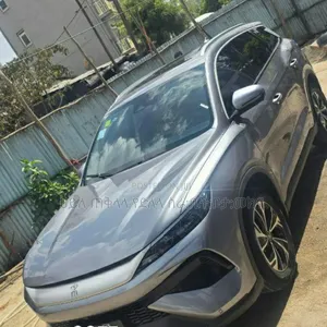BYD Song Plus DM-i 2025 Gray