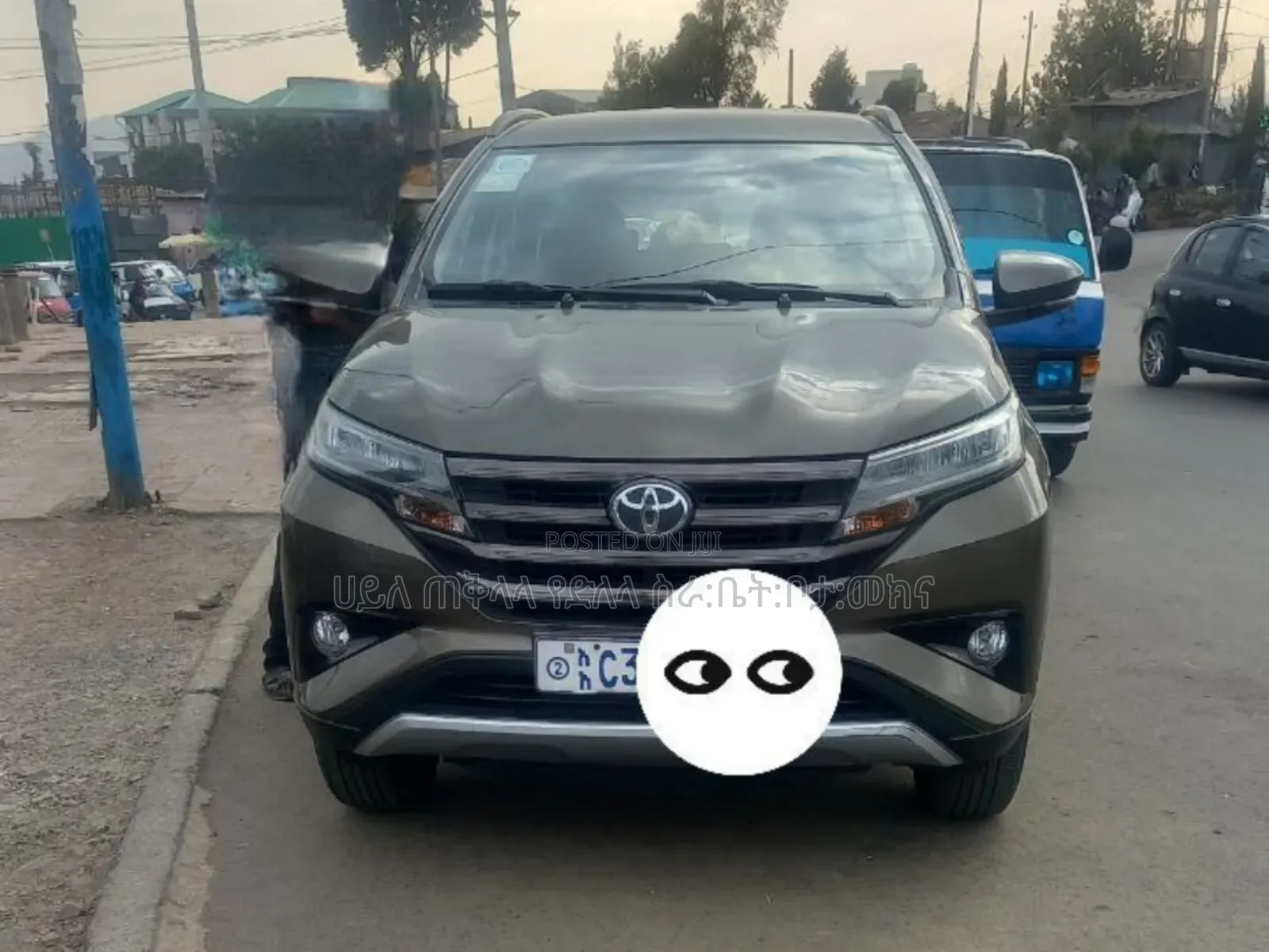 Toyota Rush 2023 Maroon