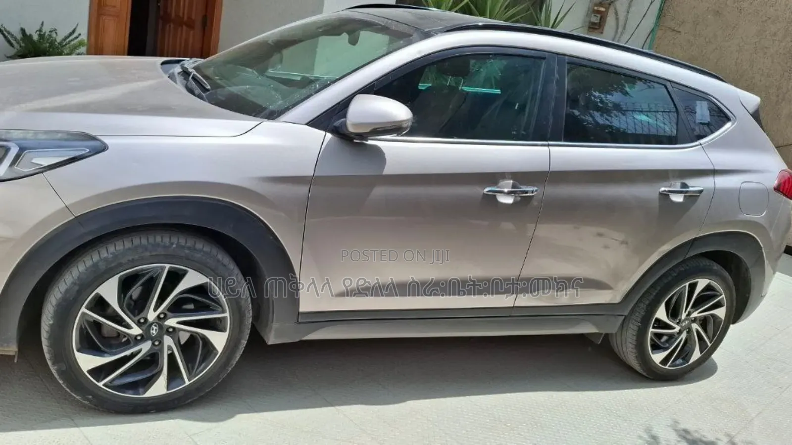 Hyundai Tucson 2020 Pink