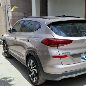 Hyundai Tucson 2020 Pink