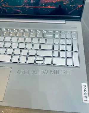 New Laptop Lenovo Ideapad 3 16GB Intel Core I7 SSD 512GB