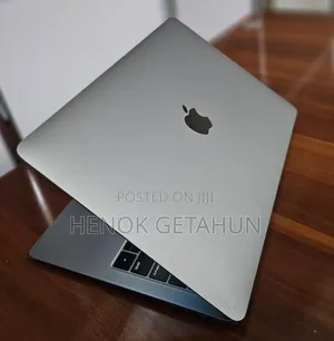 Photo - New Laptop Apple MacBook Air 8GB Intel Core I5 SSD 128GB