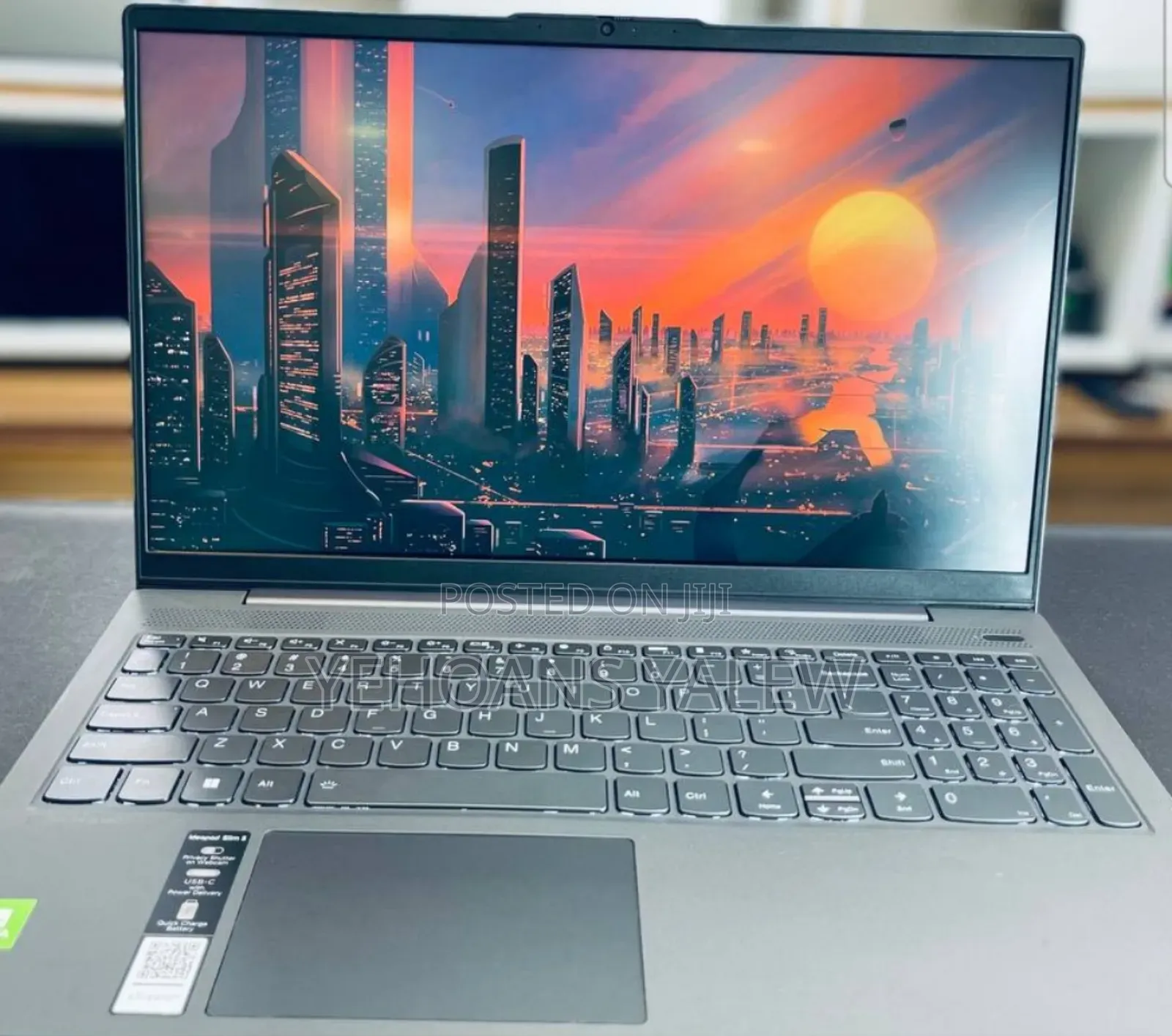 New Laptop Lenovo IdeaPad 720S 16GB Intel Core I7 SSD 512GB