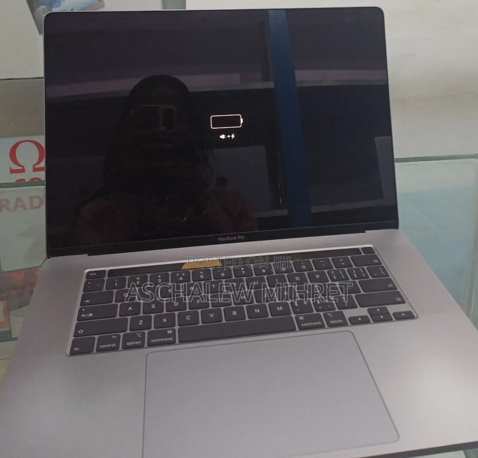 New Laptop Apple MacBook Pro 2019 32GB Intel Core I9 SSD 1T