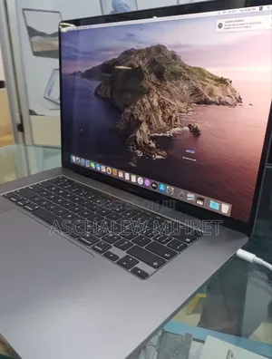 New Laptop Apple MacBook Pro 2019 32GB Intel Core I9 SSD 1T