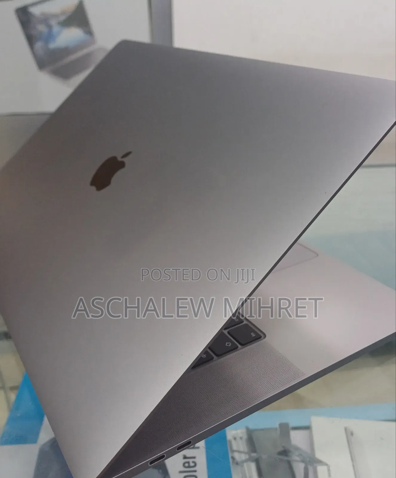 New Laptop Apple MacBook Pro 2019 32GB Intel Core I9 SSD 1T