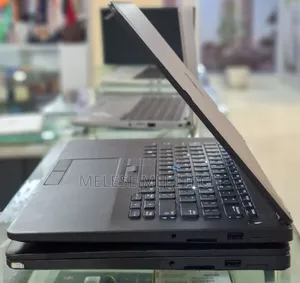 Photo - New Laptop Dell Latitude 5480 8GB Intel Core I5 SSD 256GB