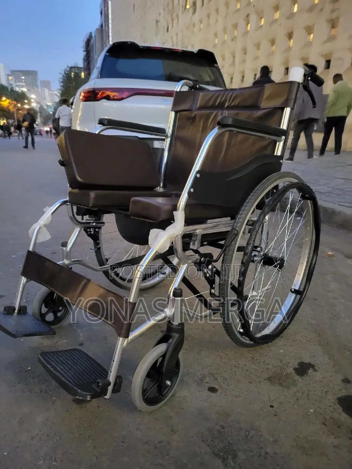 Multipurpose Toilet Wheelchair文removable Toilet Bowl for Easy Cleaning