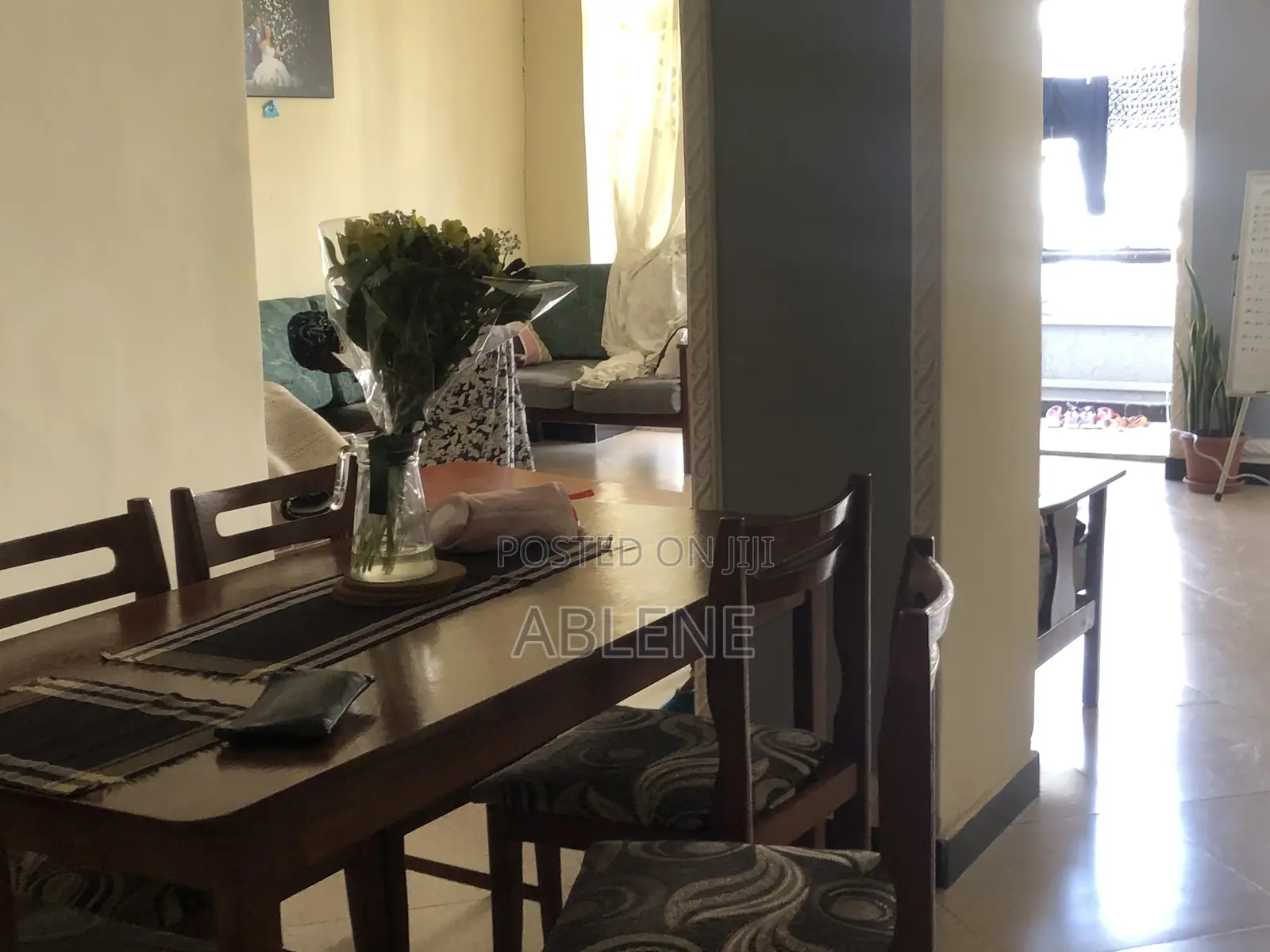 3bdrm Condo in Crown, Akaky Kaliti for sale