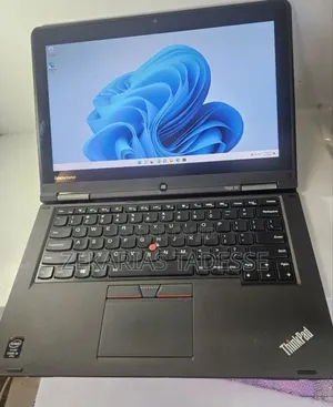 Photo - New Laptop Lenovo ThinkPad Yoga 8GB Intel Core I5 SSD 256GB