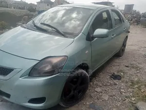 Toyota Belta 2007 Silver