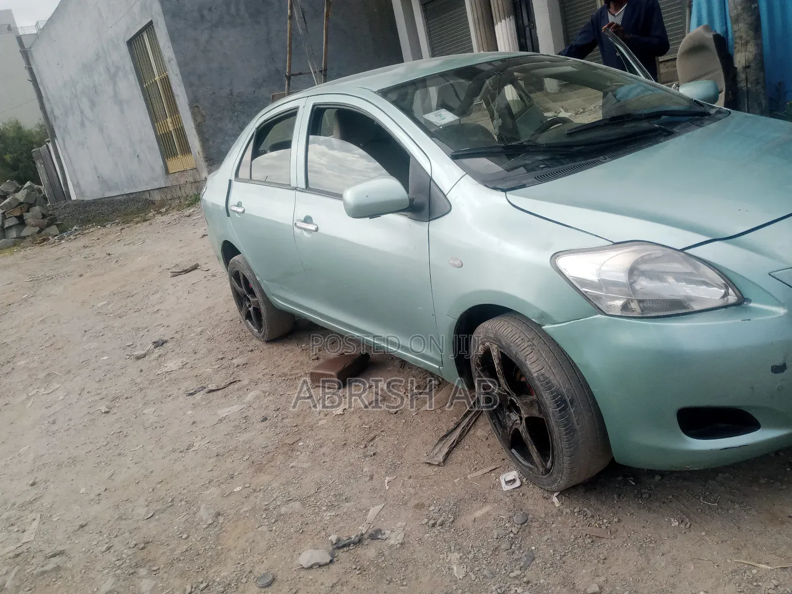 Toyota Belta 2007 Silver