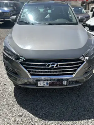 Photo - Hyundai Tucson 2020 Gray