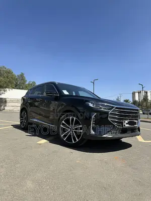 Photo - Jetour X70 Plus 2022 Black