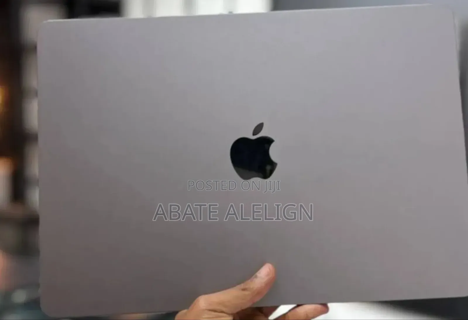 New Laptop Apple MacBook Air 2024 M3 15-inch 16GB Apple M3 SSD 512GB