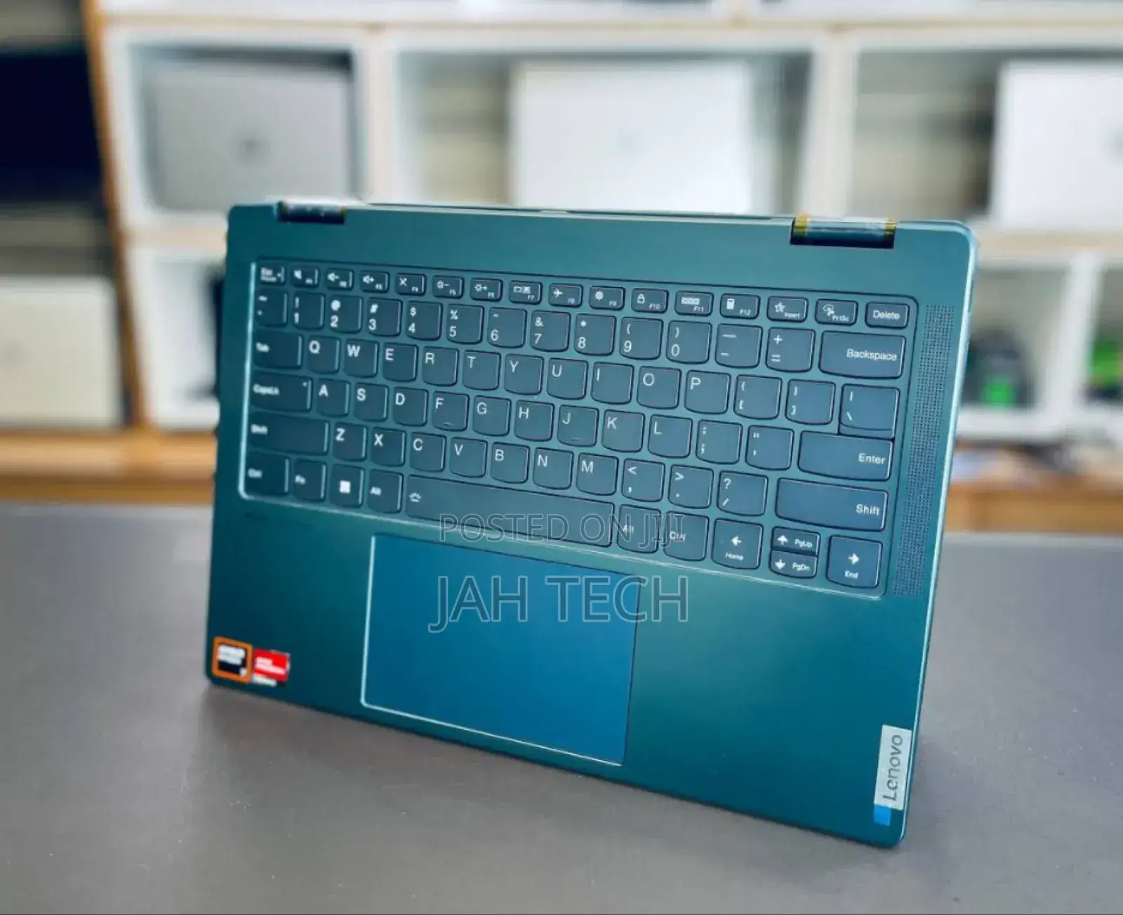 New Laptop Lenovo Yoga 7i 16GB AMD Ryzen 5 SSD 512GB