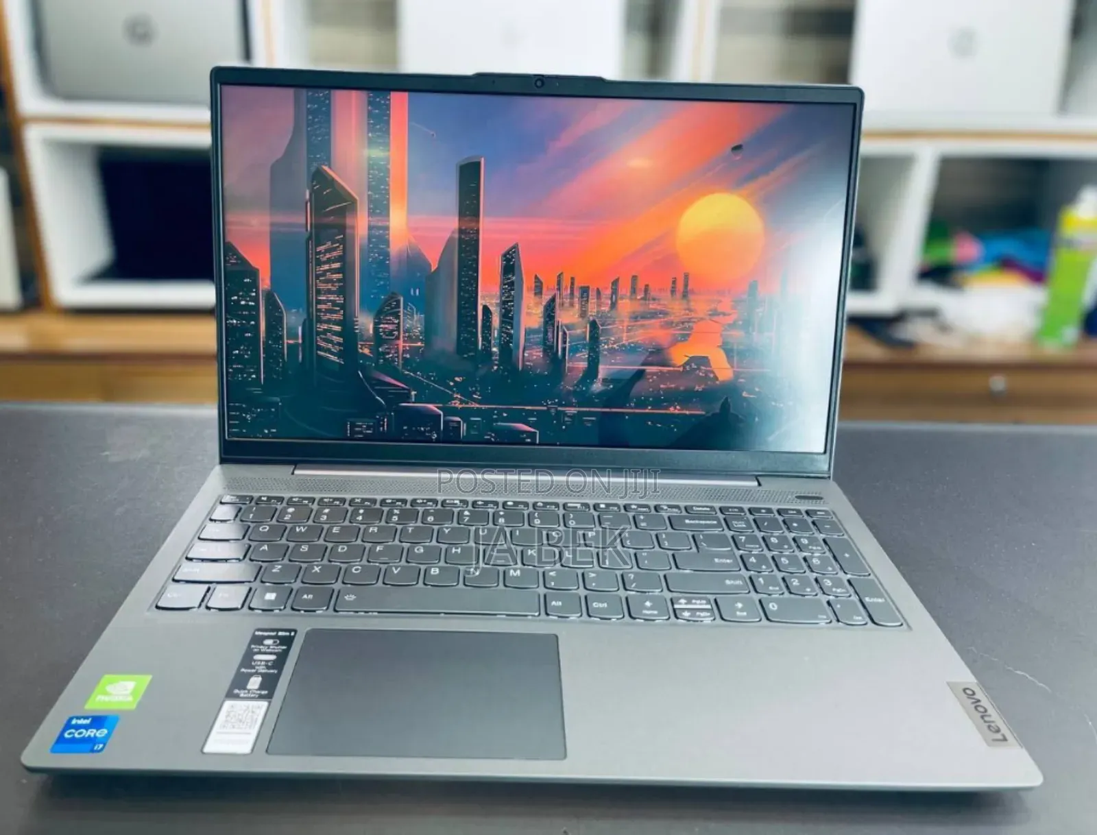 New Laptop Lenovo Ideapad 3 16GB Intel Core I7 SSD 512GB