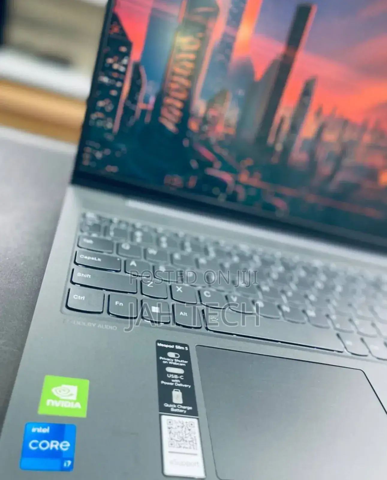New Laptop Lenovo Ideapad 3 16GB Intel Core I7 SSD 512GB