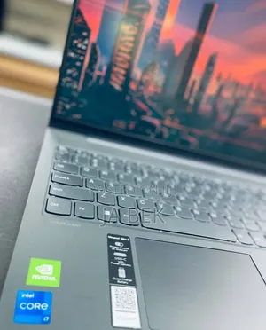 New Laptop Lenovo Ideapad 3 16GB Intel Core I7 SSD 512GB