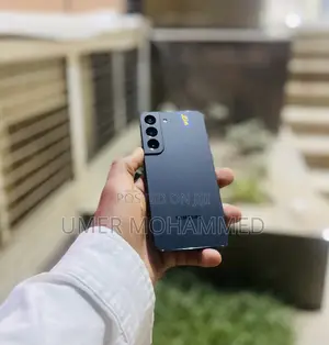 New Samsung Galaxy S22 5G 256 GB Black