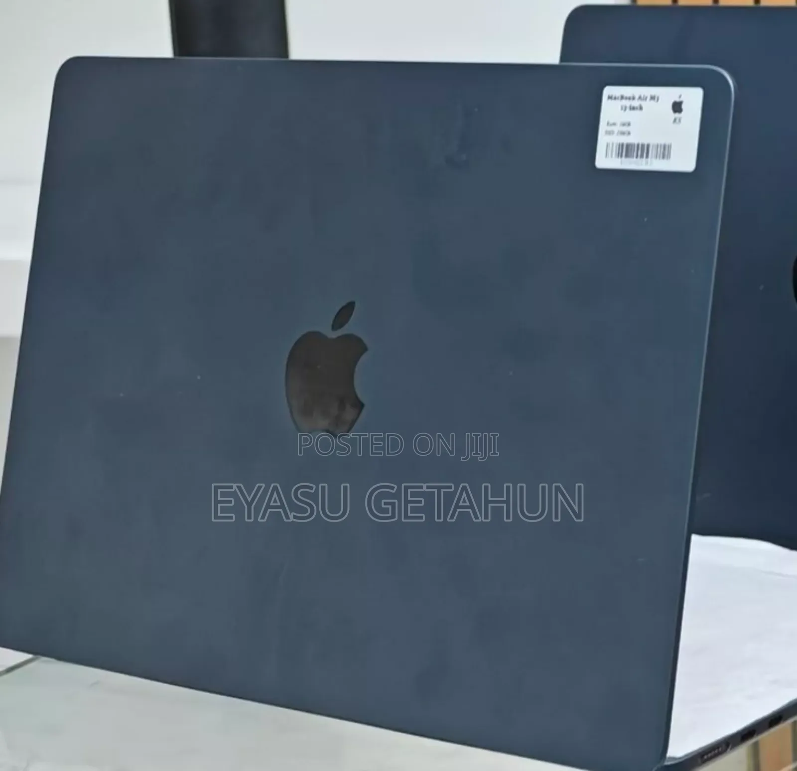 New Laptop Apple MacBook Air 2025 M4 13-Inch 16GB Apple M4 SSD 256GB