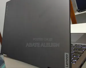 Photo - New Laptop Lenovo Yoga 7 15ITL5 16GB Intel Core I7 SSD 512GB