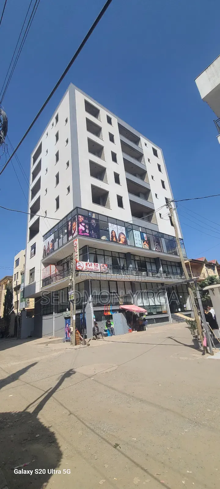 20bdrm House in Adis Ababa, Bole for sale