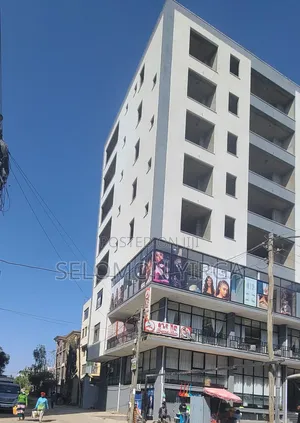 20bdrm House in Adis Ababa, Bole for sale