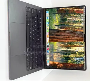 Photo - New Laptop Apple MacBook Pro 18GB Apple M3 SSD 1T