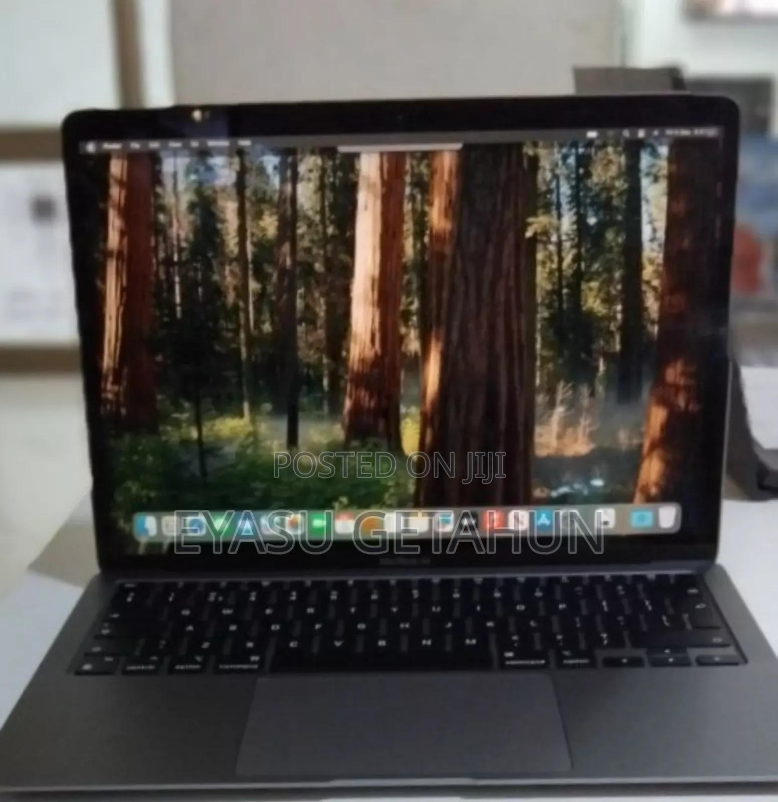 New Laptop Apple MacBook Air 2020 M1 8GB Apple M1 SSD 256GB