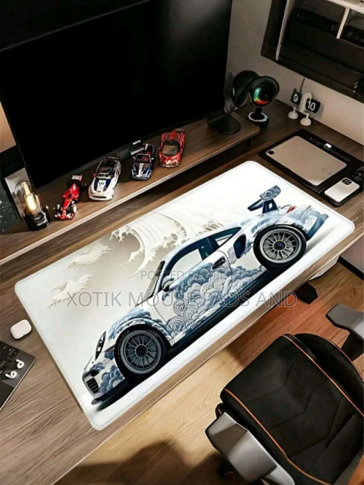 White Sports Car Design Gaming Mouse Pad - Desk Mat