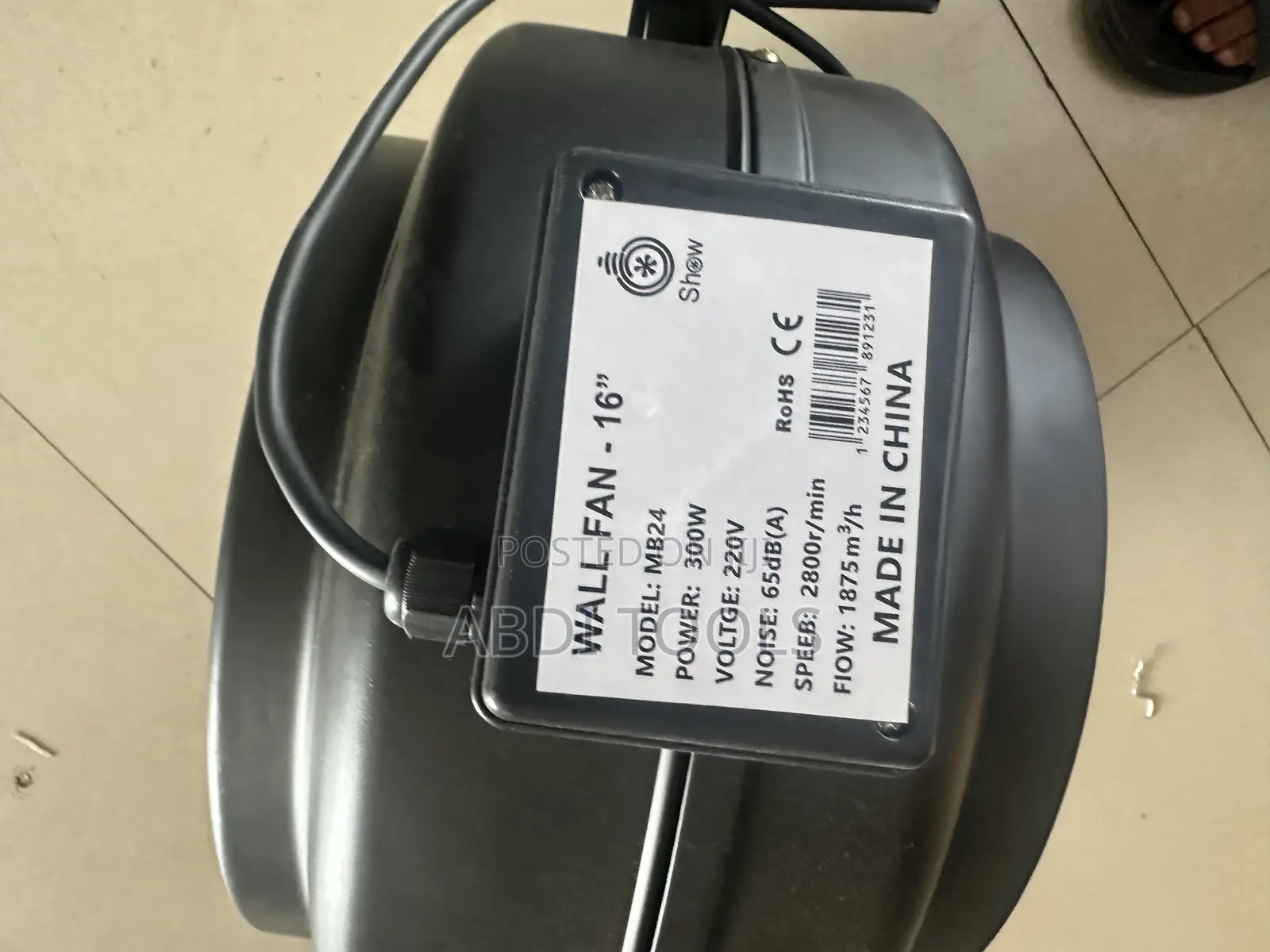 16” Wall Fan Type