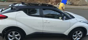 Toyota C-HR 2021 White