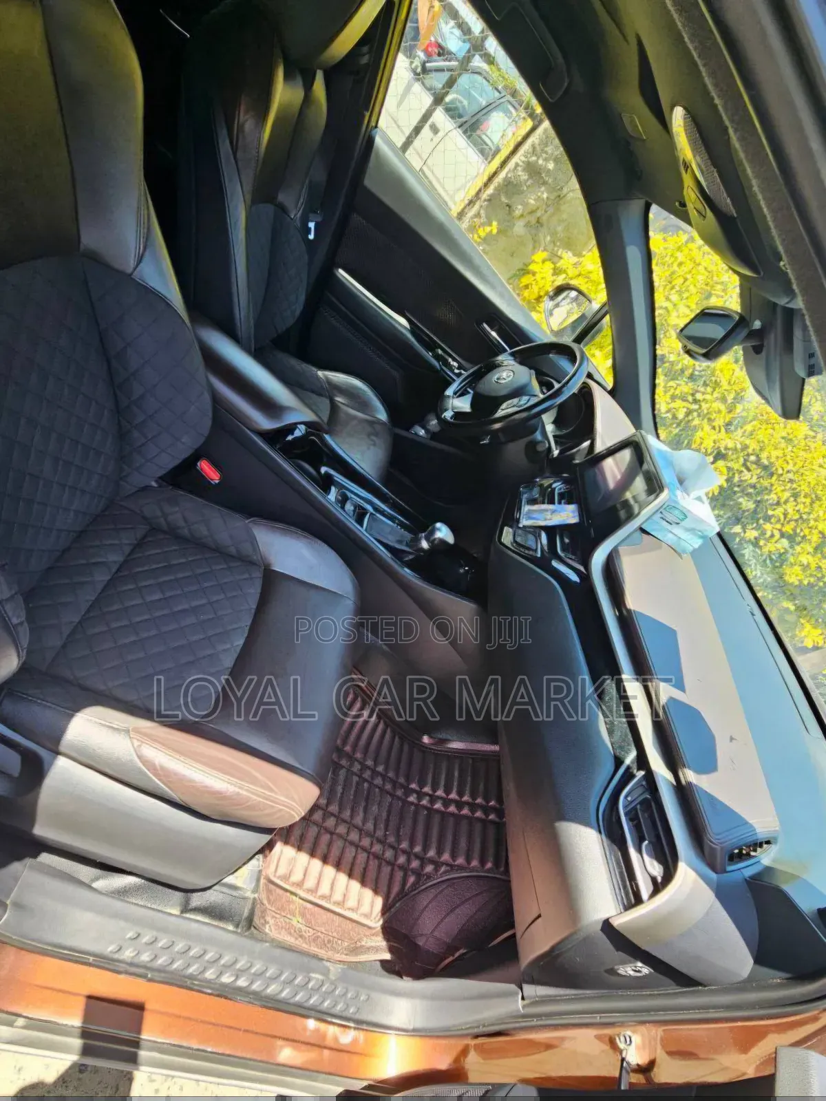 Toyota C-HR 2017 Brown