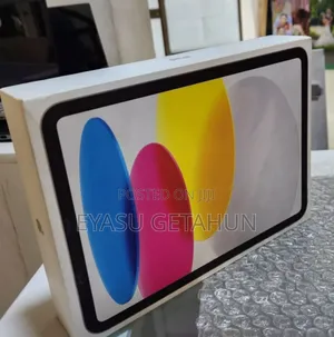 New Apple iPad (2025) 128 GB