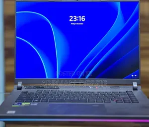 New Laptop Asus 16GB Intel Core I9 SSD 1T