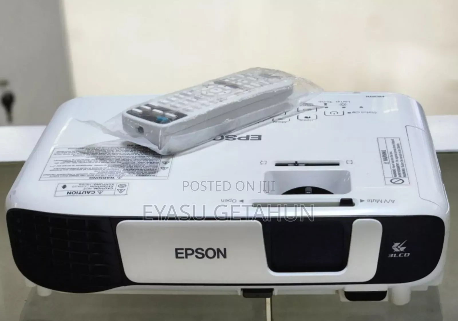 Epson Projector 
Model Name: Eb-S41