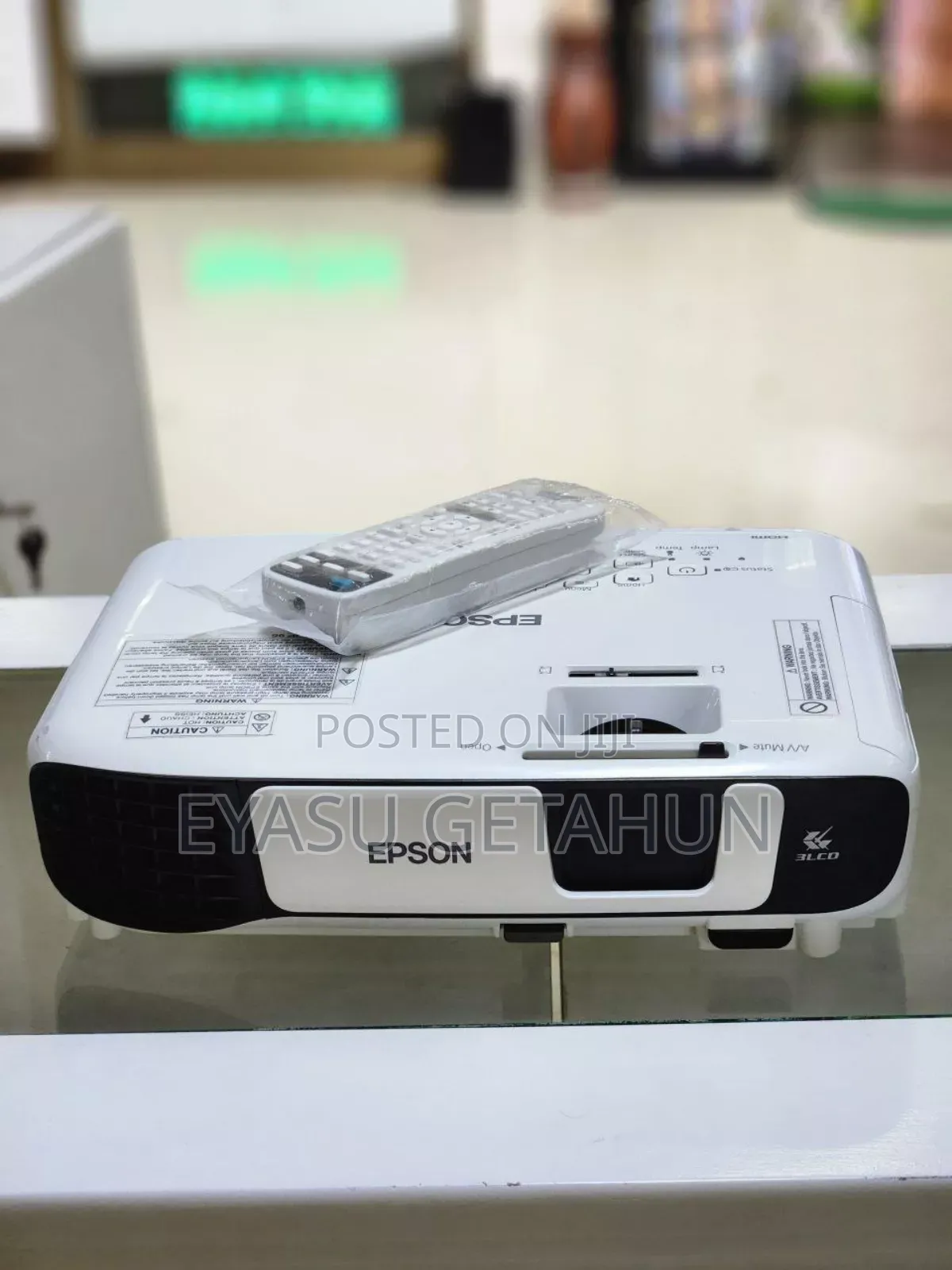 Epson Projector 
Model Name: Eb-S41