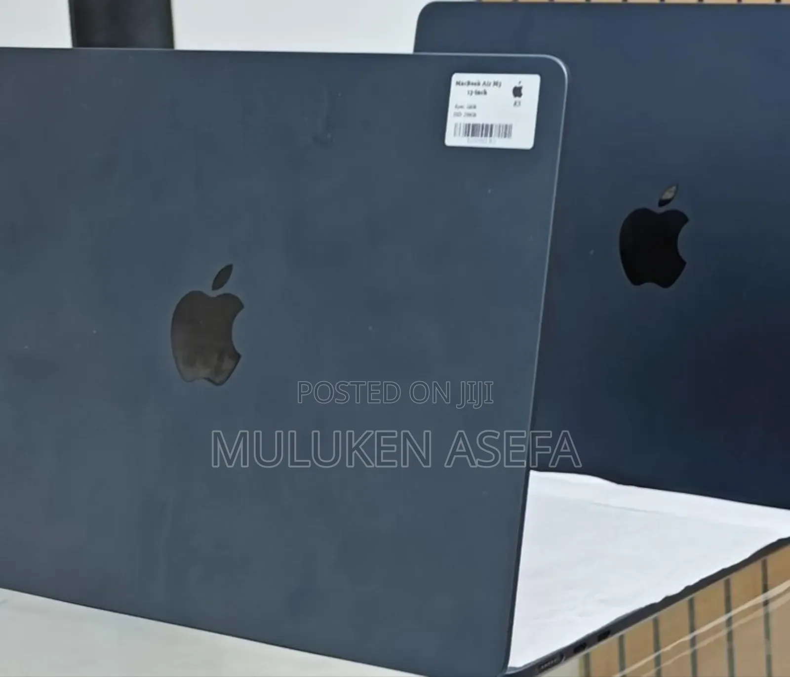 New Apple MacBook Air 2025 M4 13-Inch 16GB Apple M4 Pro SSD 256GB