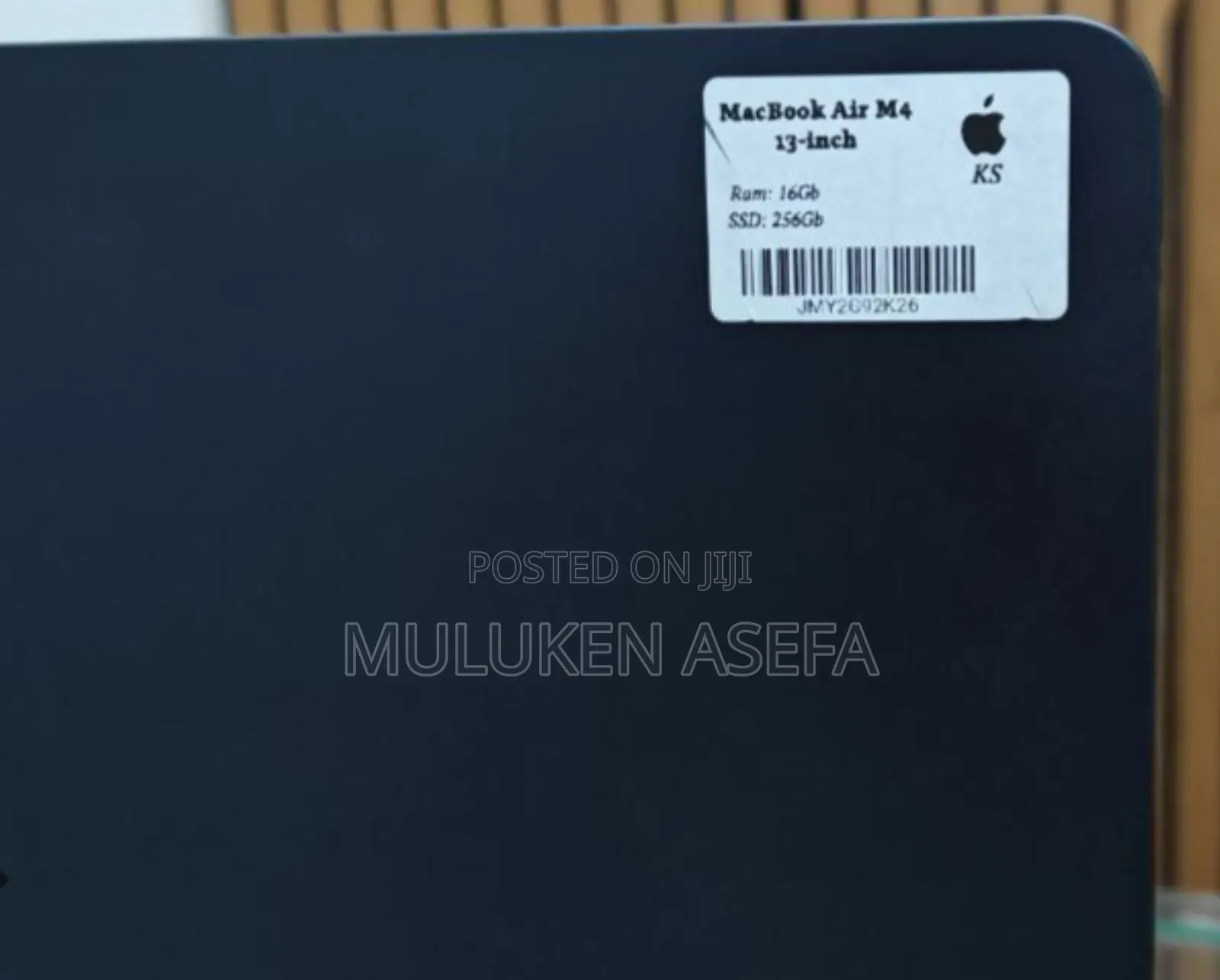 New Apple MacBook Air 2025 M4 13-Inch 16GB Apple M4 Pro SSD 256GB