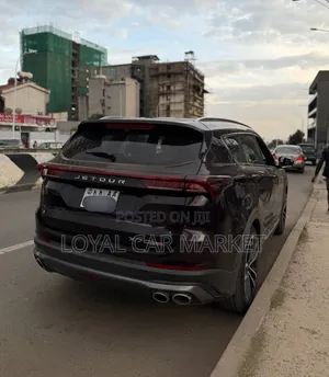 Jetour X70 Plus 2022 Black